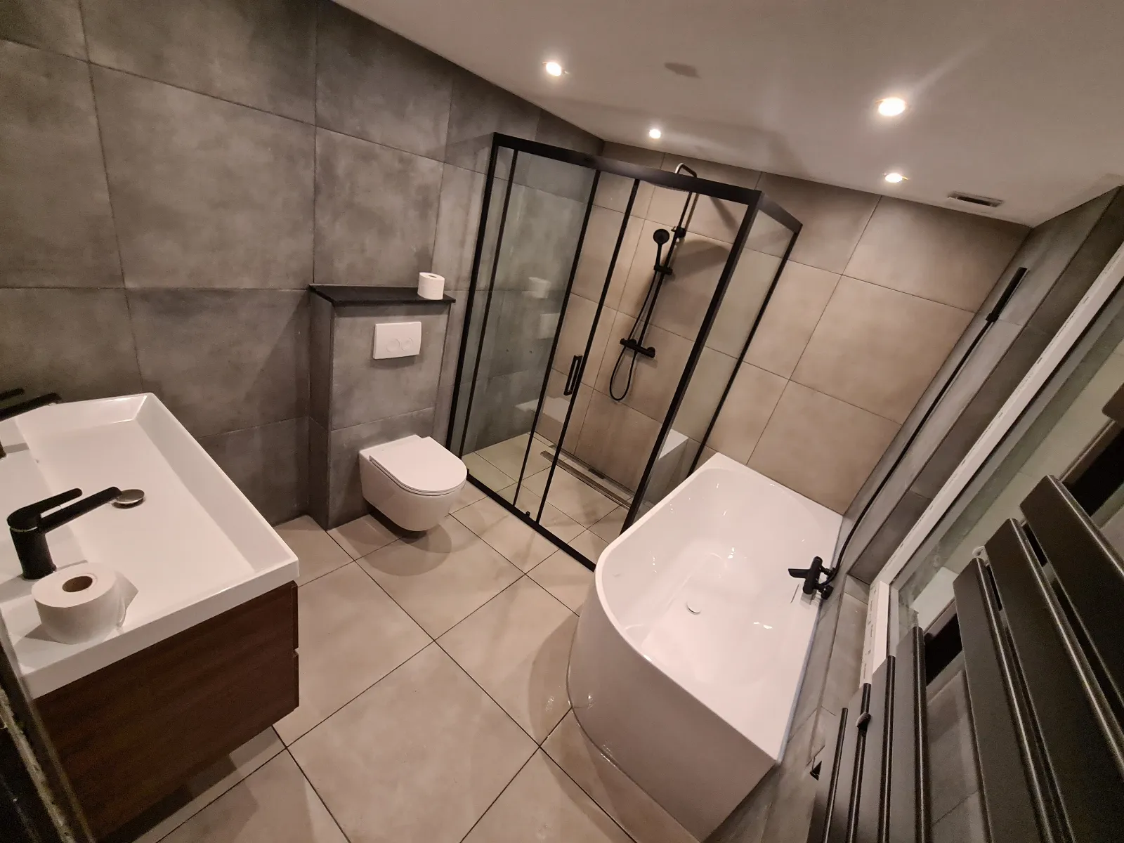 Een badkamer met karakter — foto 2
